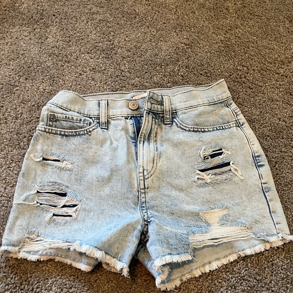 Shorts never worn